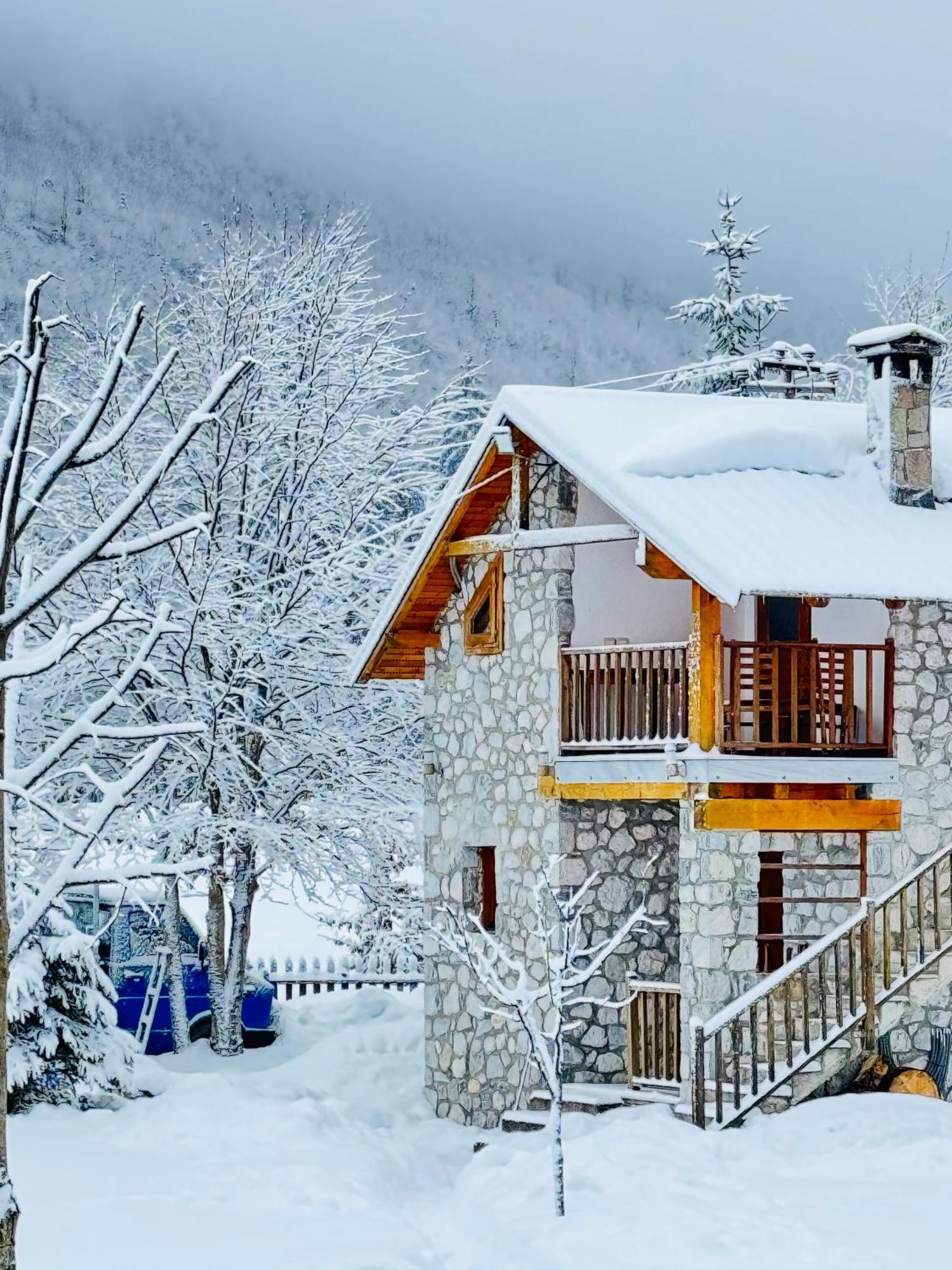 Krojet E Rrogamit Valbone Exterior foto